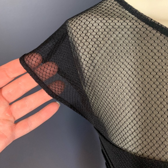 Bebe illusion sleeveless lace bandage ruched top - Picture 4 of 11